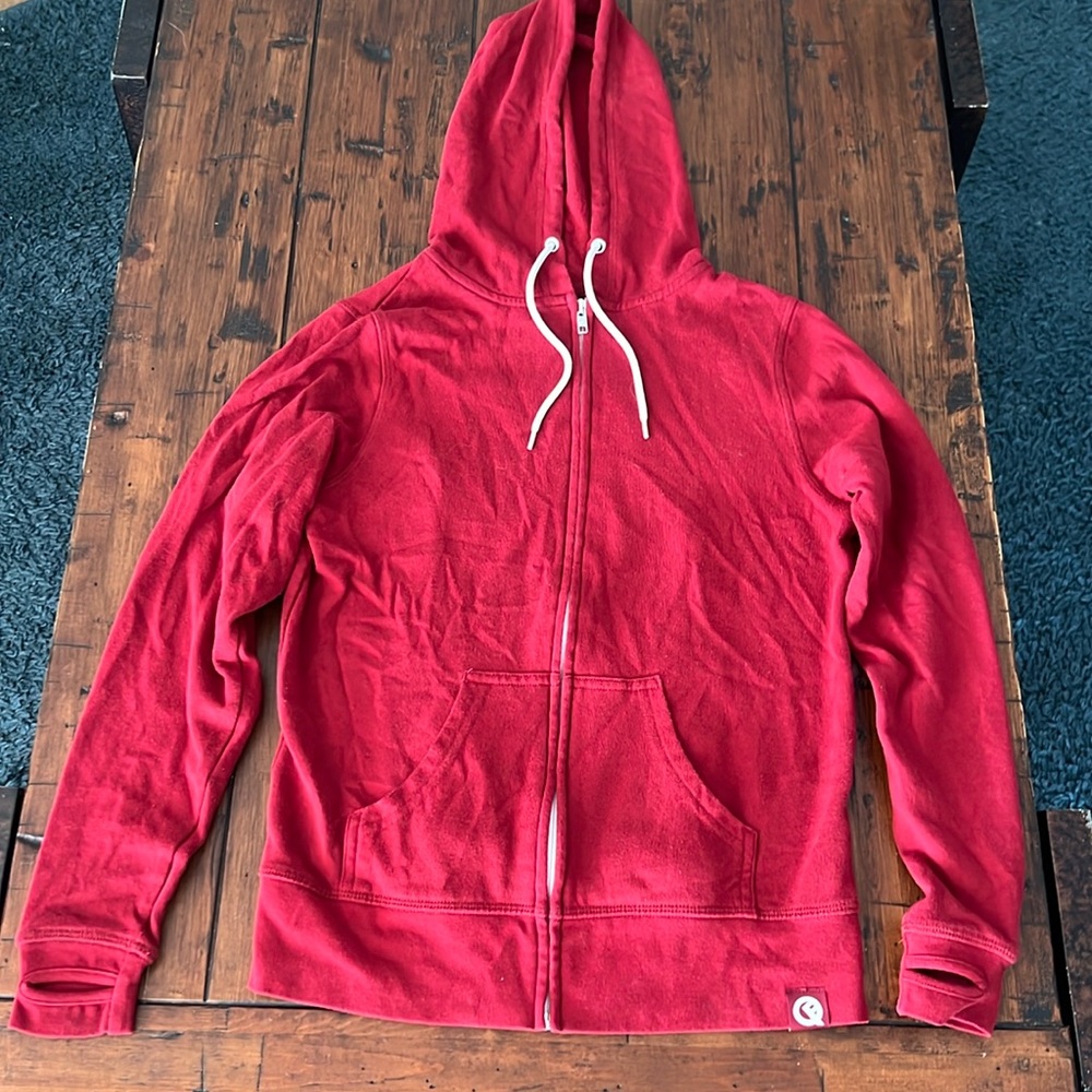 Quik flip red hoody size small